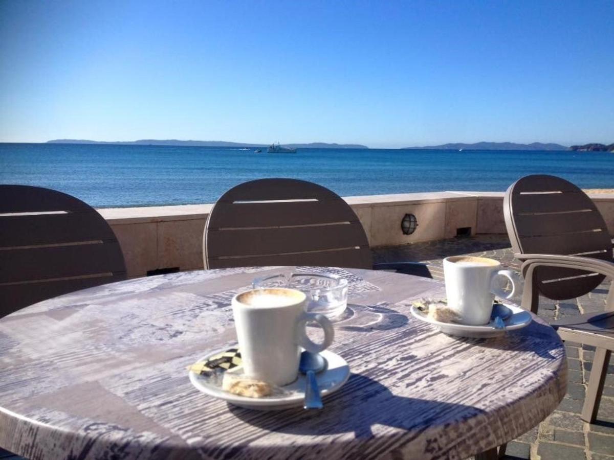 Appartement Cosy Avec Terrasse Et Parking, A 2 Pas De La Plage De Saint-Clair - Menage Inclus - Fr-1-251-12 Le Lavandou Exteriér fotografie